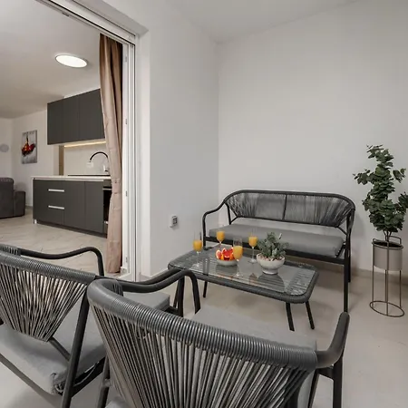 Διαμέρισμα Mediterranee Oliva-1 By Interhome Funtana